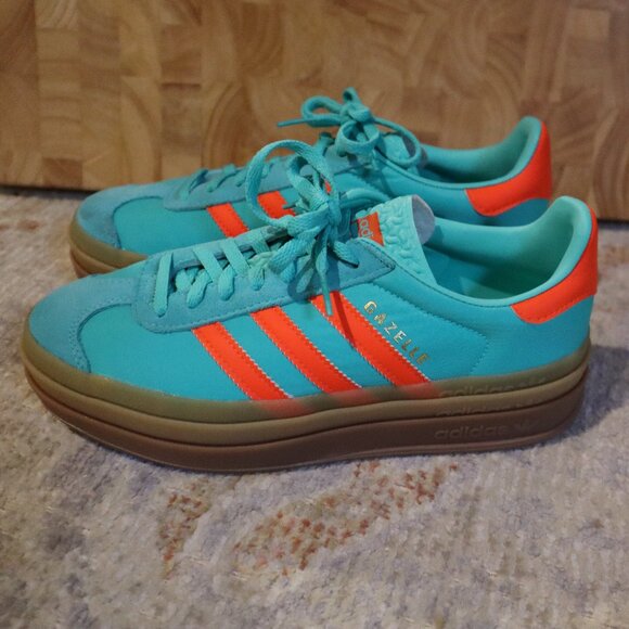 Adidas Womens Gazelle Bold Platform Sneaker Size 7.5 - Picture 1 of 6